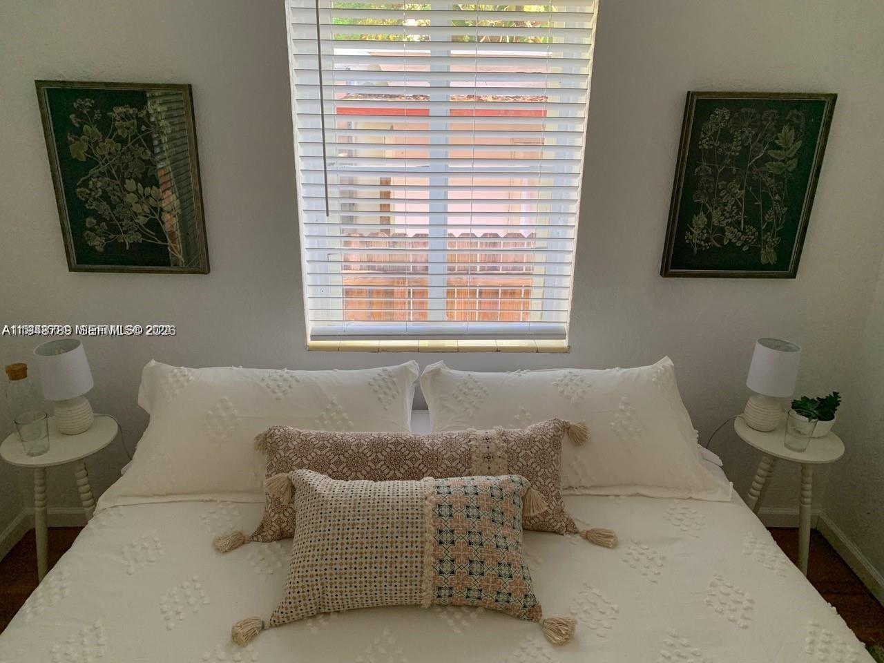 HOLLEMAN PARK - Residential