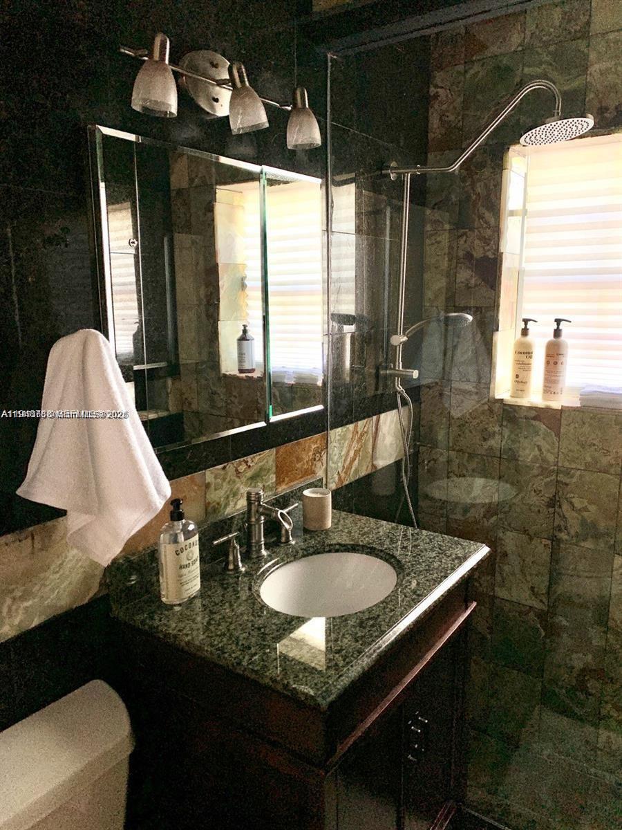 HOLLEMAN PARK - Residential