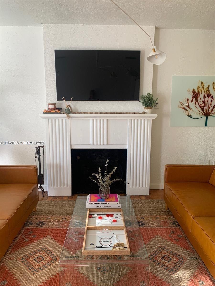 HOLLEMAN PARK - Residential