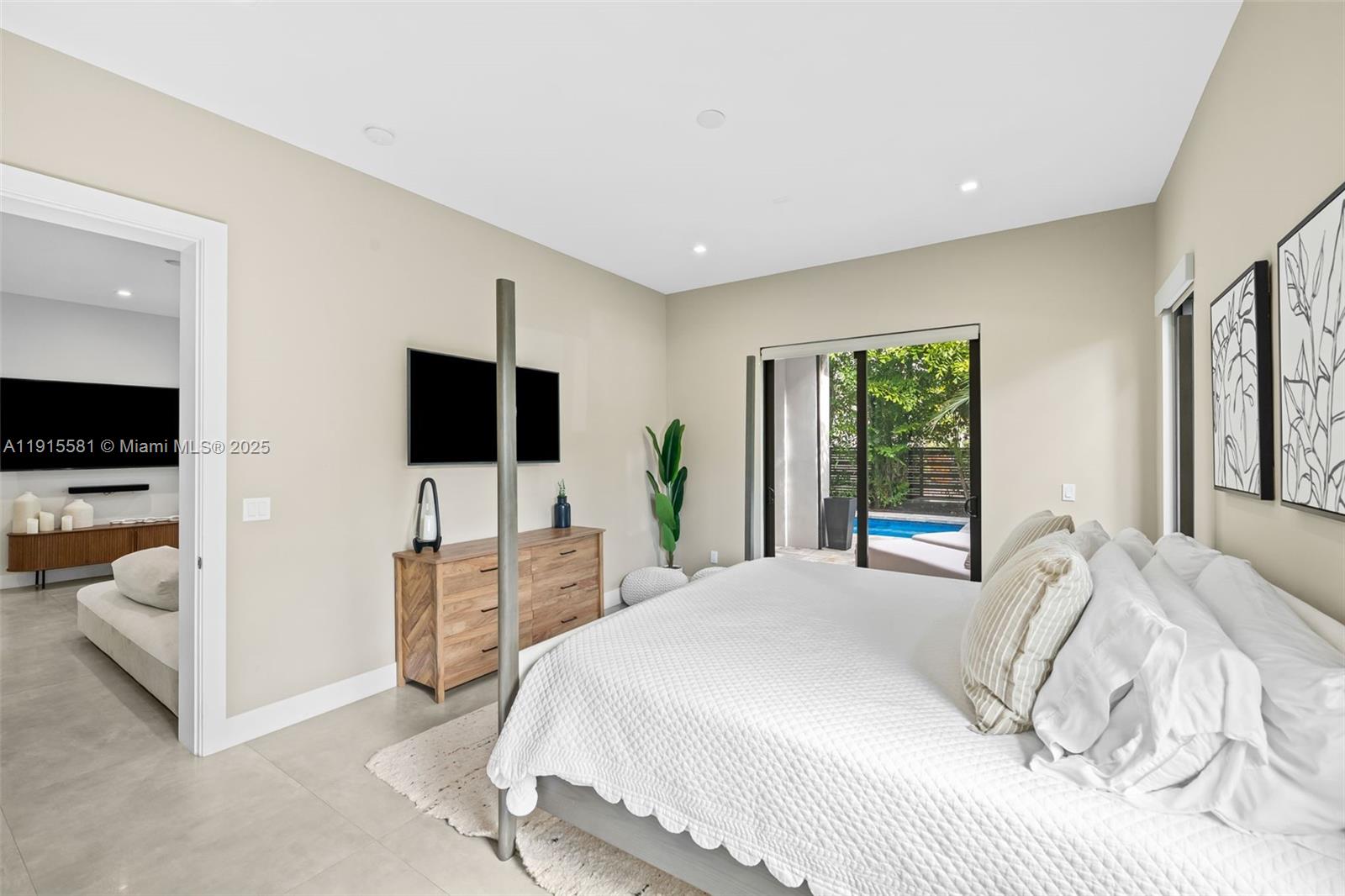 VICTORIA PARK CORR AMEN P - Residential