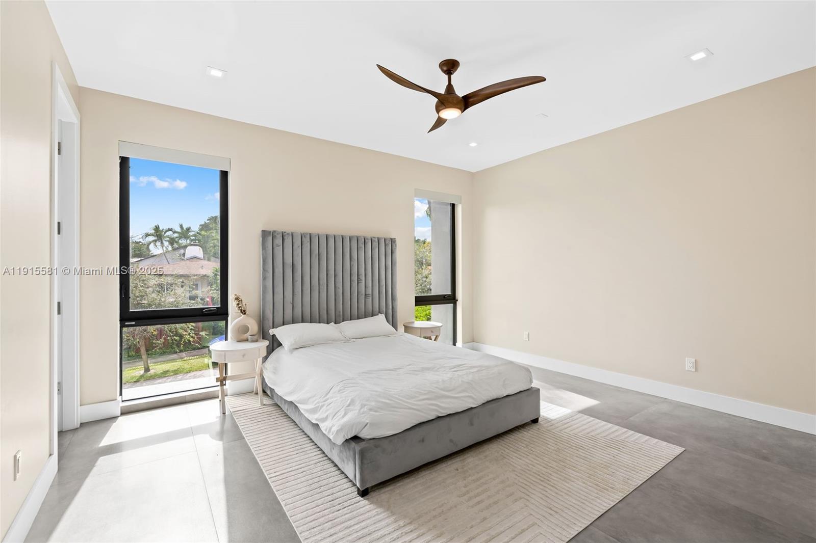 VICTORIA PARK CORR AMEN P - Residential