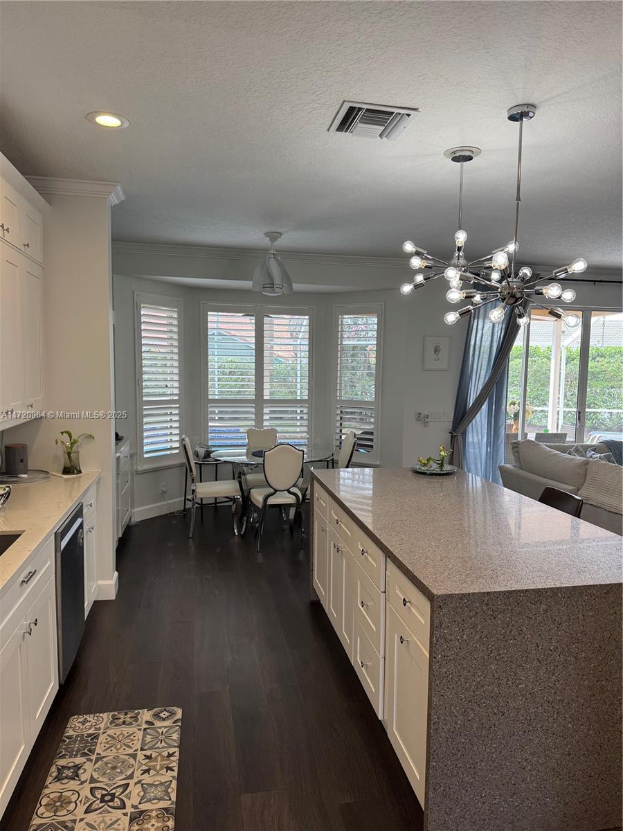 MIZNER POINTE OF BOCA VIA - Residential