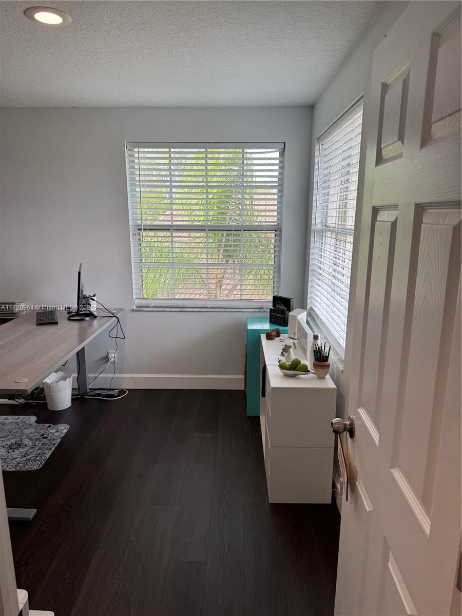 MIZNER POINTE OF BOCA VIA - Residential