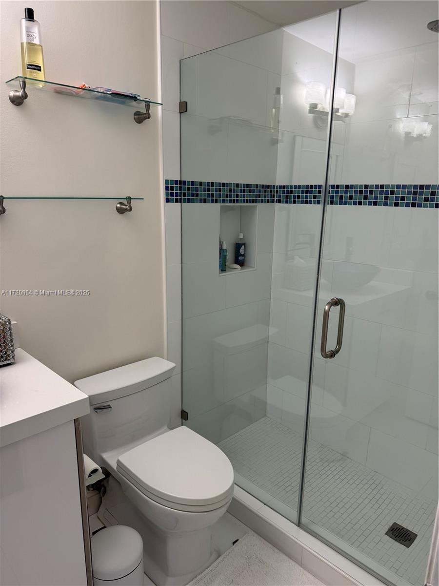 MIZNER POINTE OF BOCA VIA - Residential