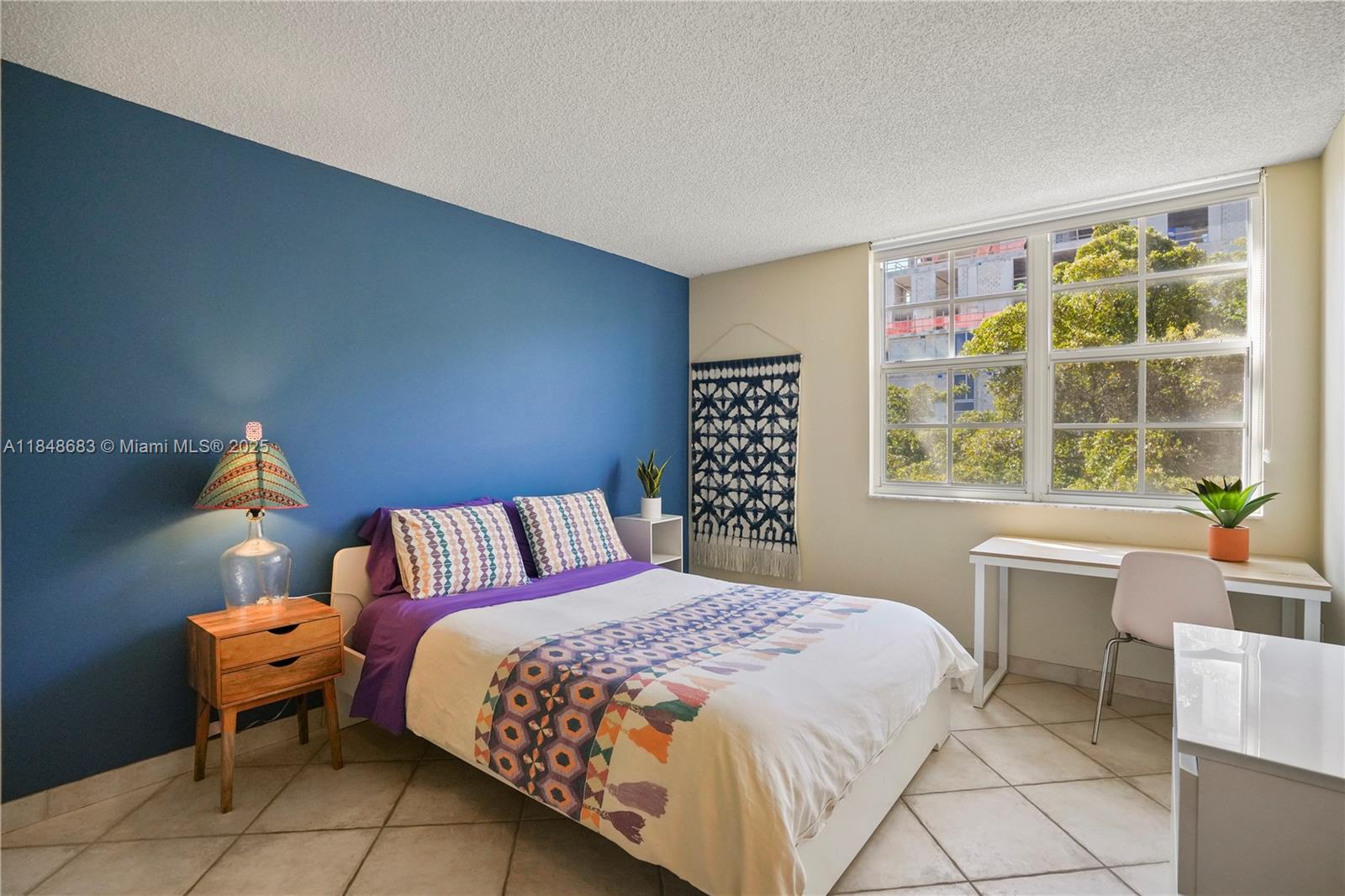 THE YACHT CLUB AT AVENTUR - Residential