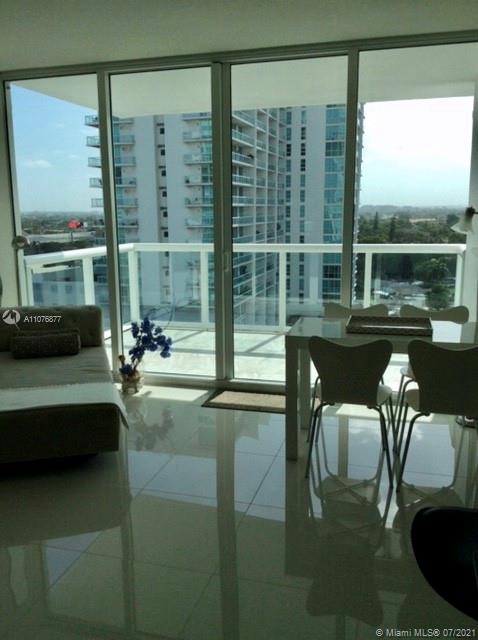 TERRAZAS RIVERPARK VILLAG - Residential Lease