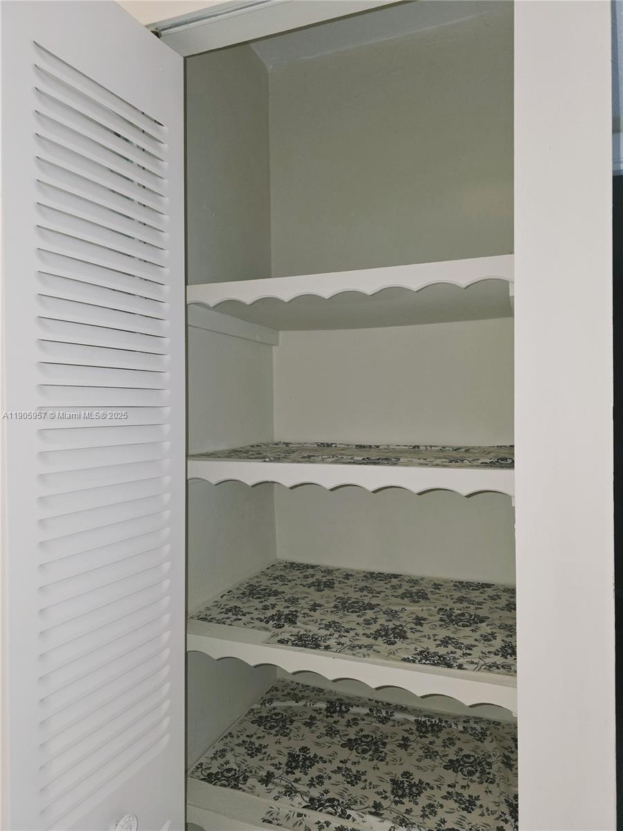 RUBY CONDO - Residential