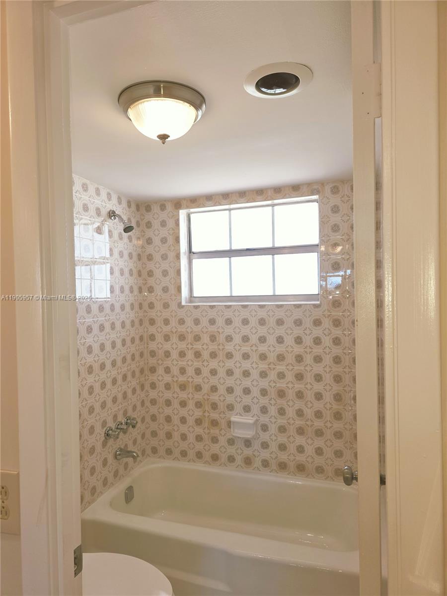 RUBY CONDO - Residential