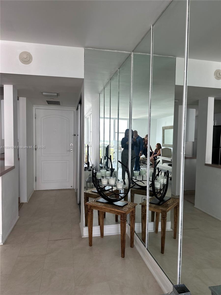 AVENTURA ELDORADO CONDO - Residential Lease