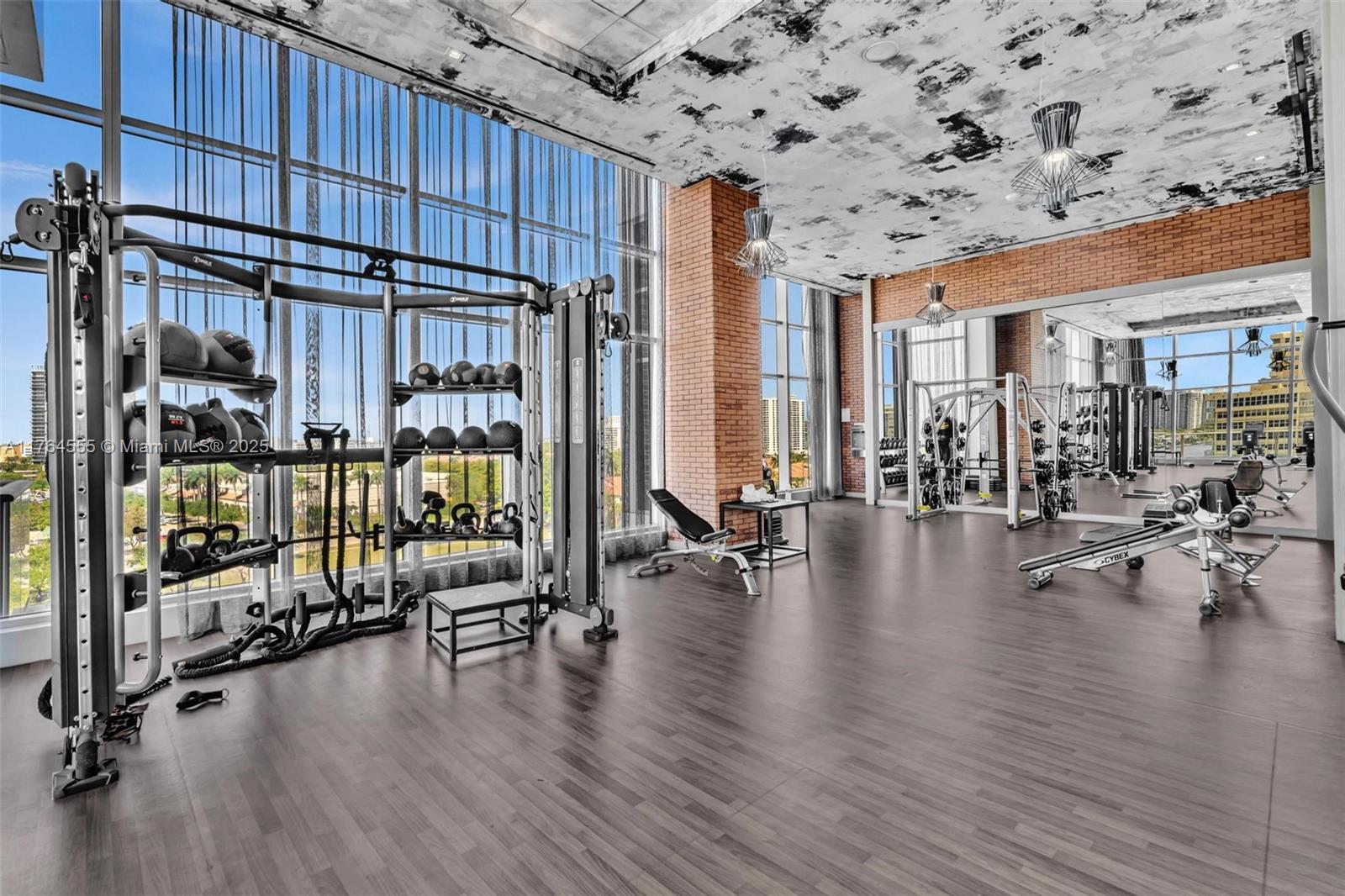 4010 SOUTH OCEAN CONDO - Residential