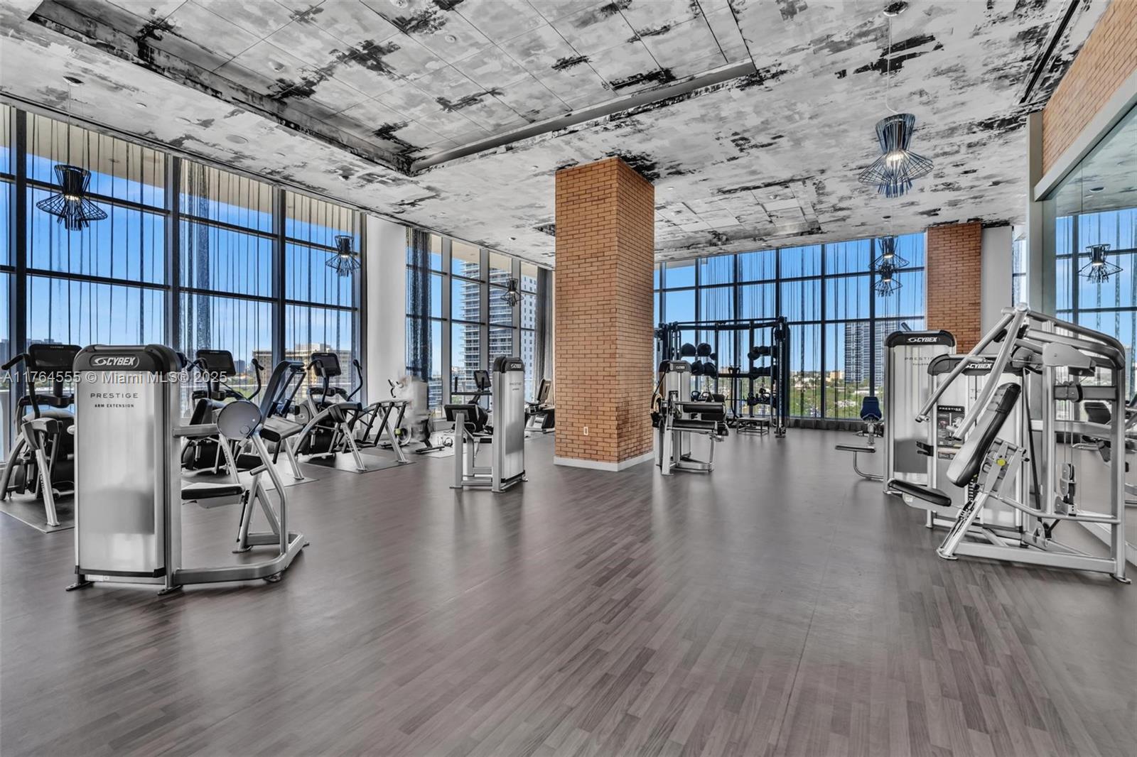 4010 SOUTH OCEAN CONDO - Residential