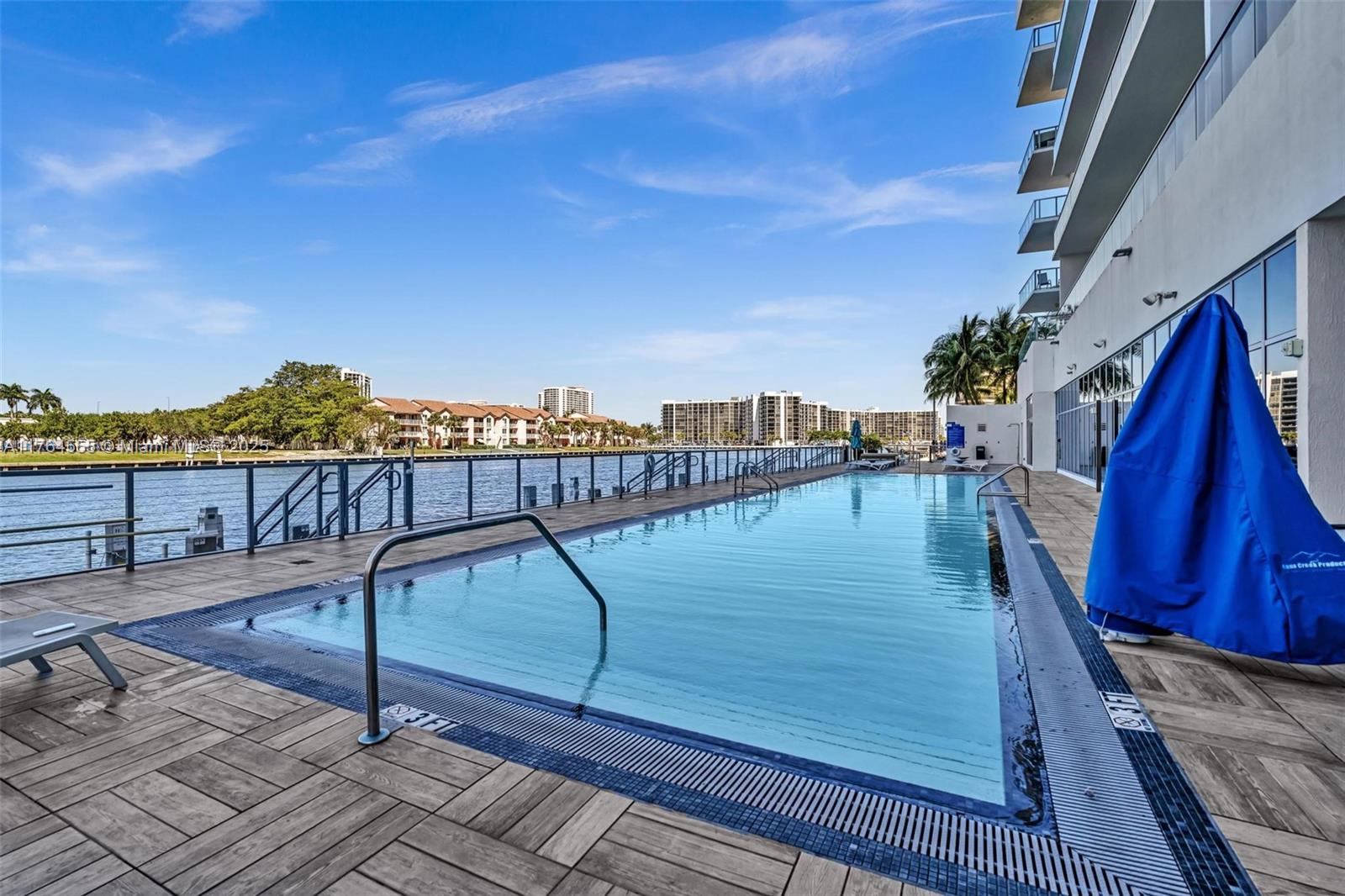 4010 SOUTH OCEAN CONDO - Residential