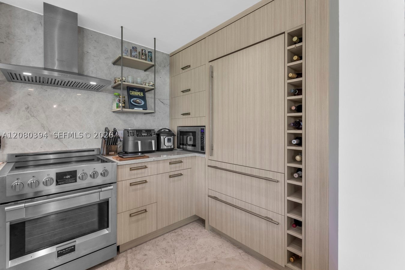 1200 Holiday Dr 208, Fort Lauderdale, FL, 33316/$915,000 4 1200 Holiday Dr 208