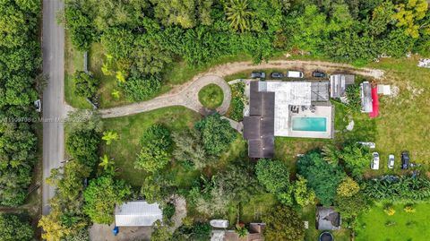 Photo of 23825 SW 142nd Ave, Homestead, FL 33032 (MLS # A11909796)