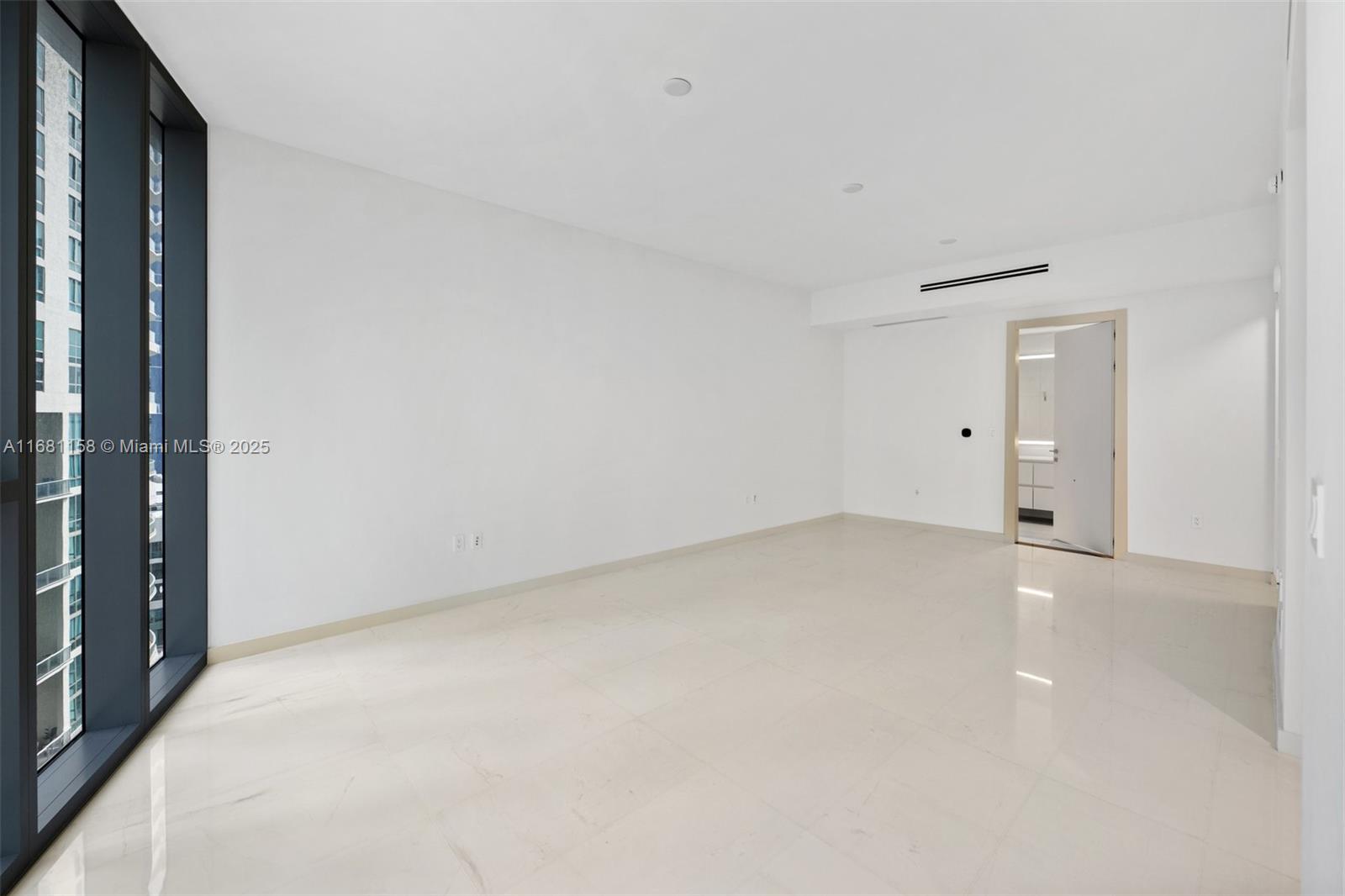 Aston Martin - Residential Lease