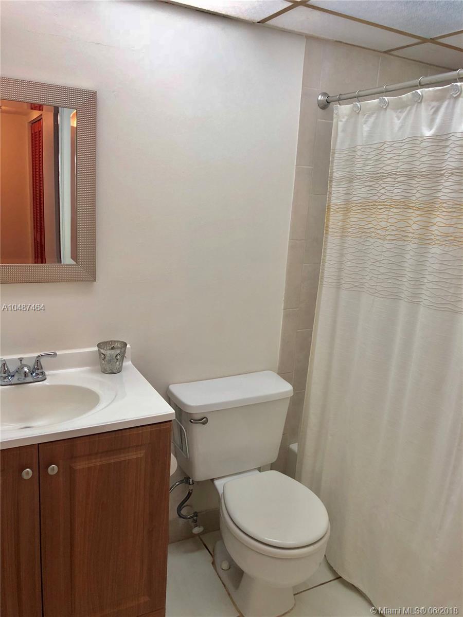 GRANDA DADELAND CONDO - Residential