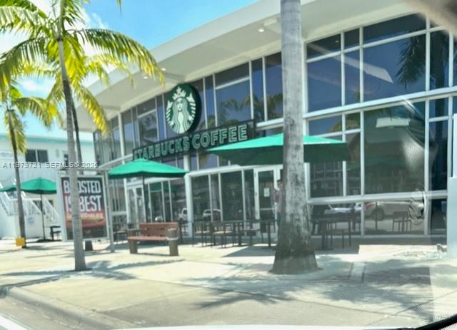 THE SQUARE AT 62ND ST CON - Residential Lease