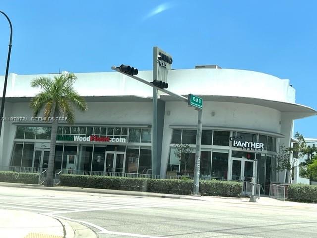 THE SQUARE AT 62ND ST CON - Residential Lease