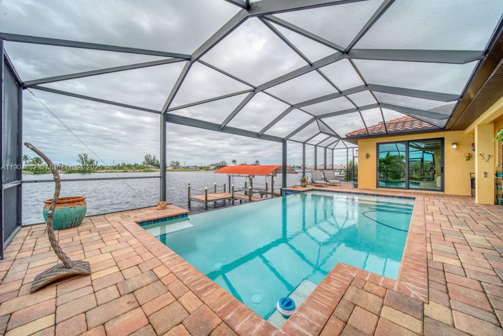 CAPE CORAL UNIT - Residential
