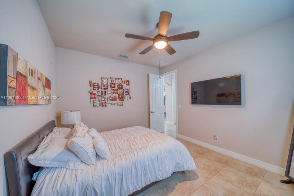 CAPE CORAL UNIT - Residential