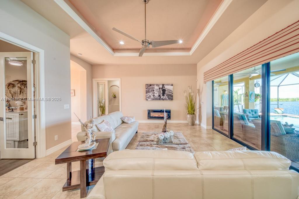 CAPE CORAL UNIT - Residential