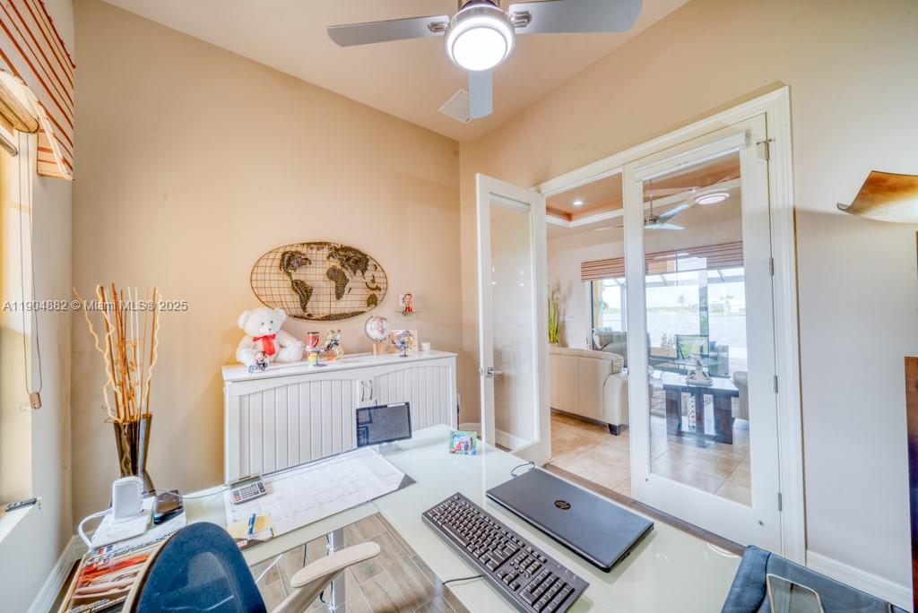 CAPE CORAL UNIT - Residential