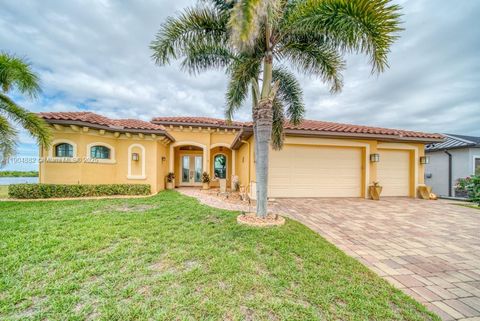 4635 NW 32nd Ter Cape Coral FL 33993
