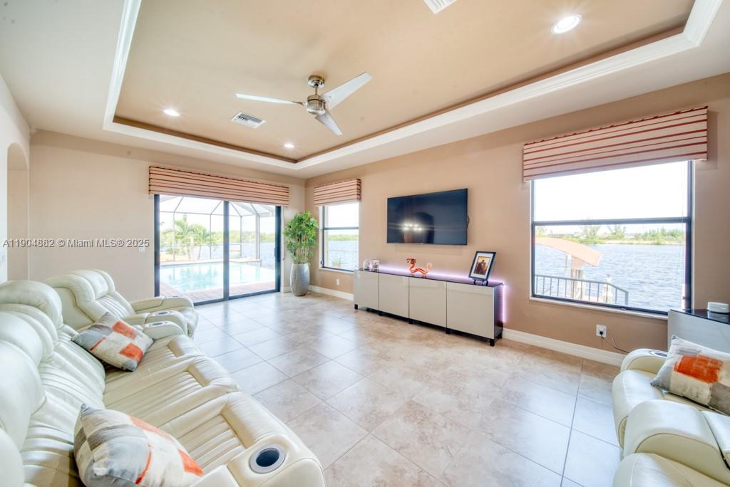 CAPE CORAL UNIT - Residential