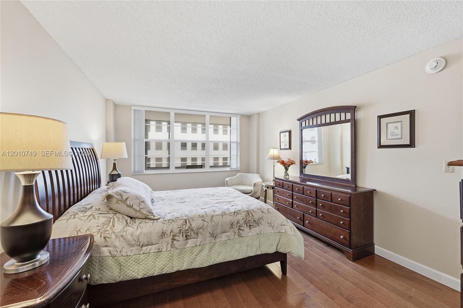 EAST POINT TOWERS CONDO - Residential