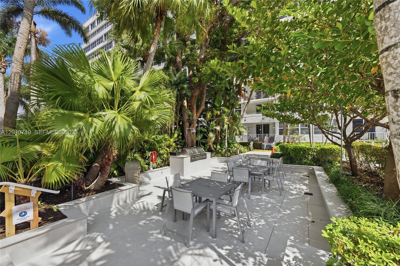 EAST POINT TOWERS CONDO - Residential