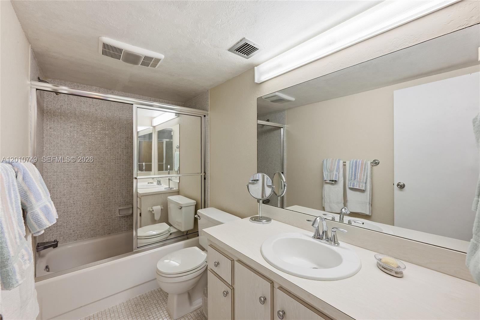 EAST POINT TOWERS CONDO - Residential