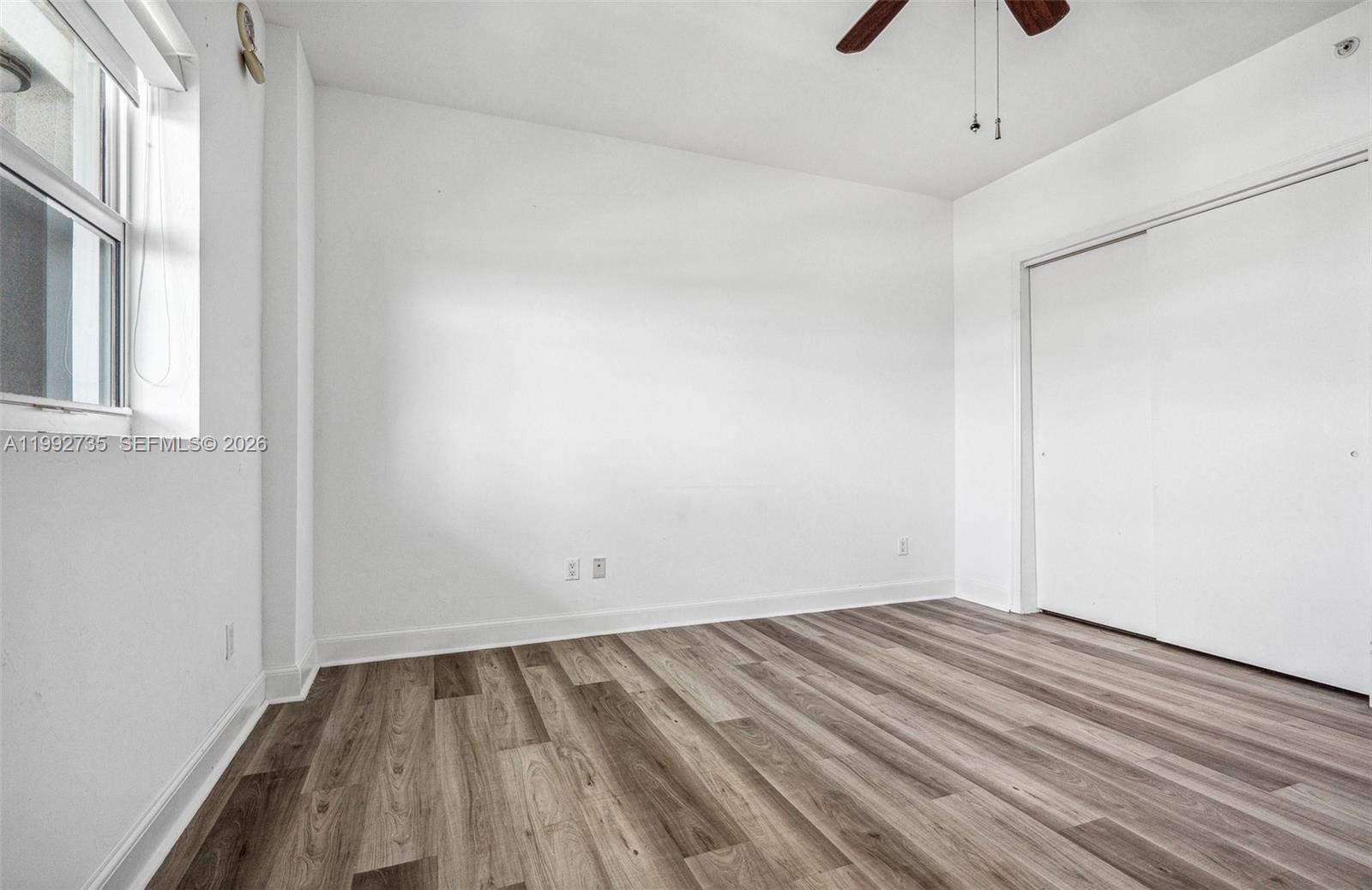 THE OAKS I CONDO - Residential