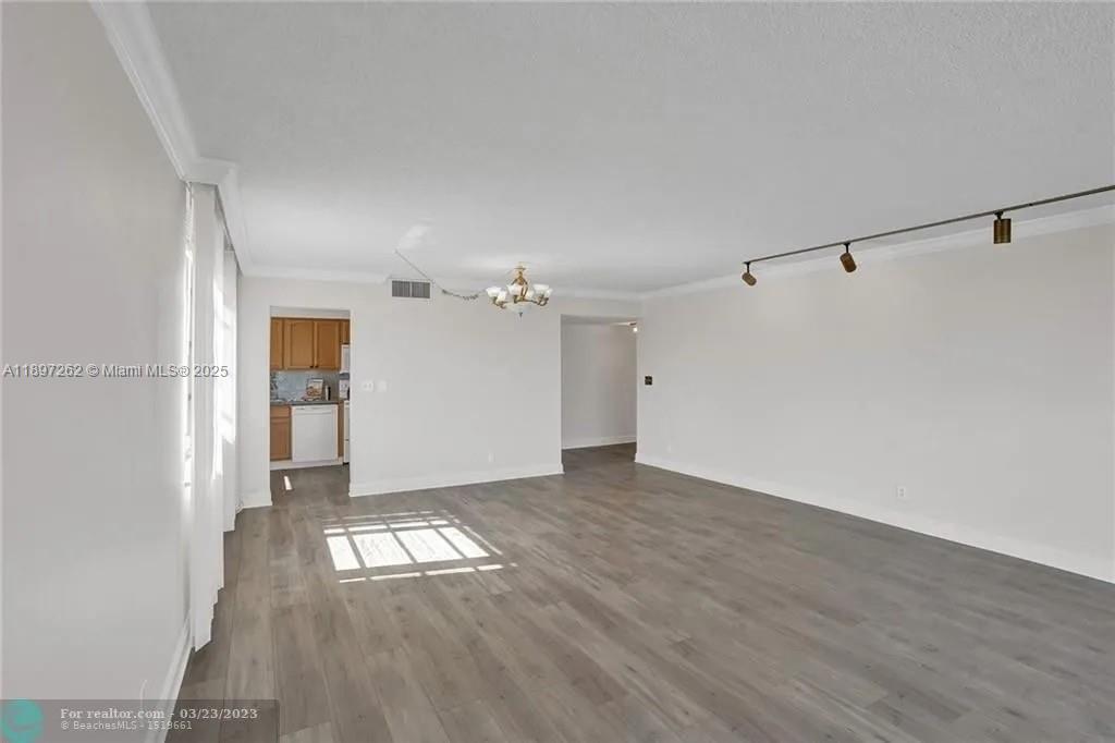 7051 Environ Blvd 337, Lauderhill, FL, 33319/$75,000 1 7051 Environ Blvd 337