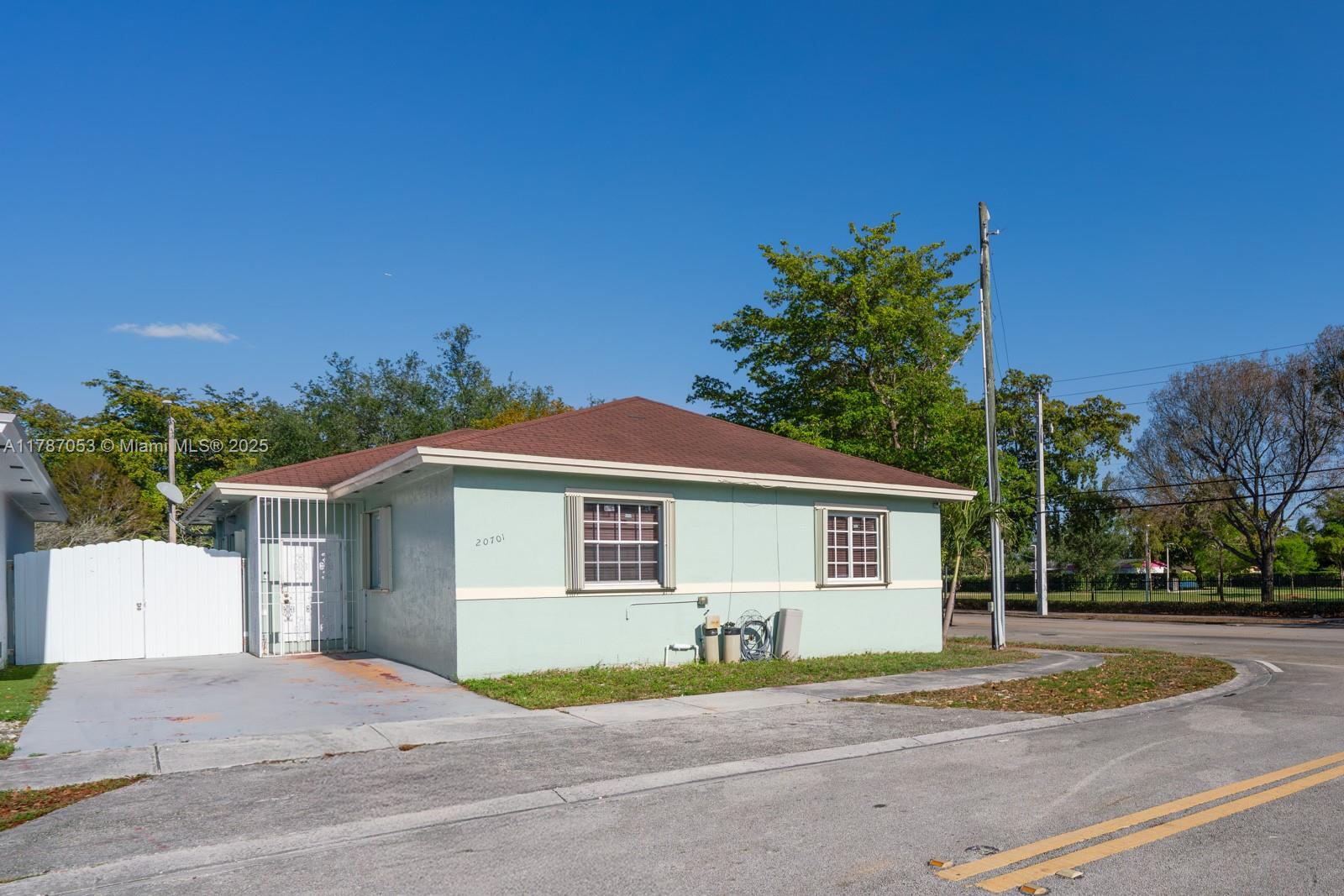 Property for Sale at 20701 Nw 30th Ct, Miami Gardens, Broward County, Florida - Bedrooms: 4 
Bathrooms: 2  - $525,000