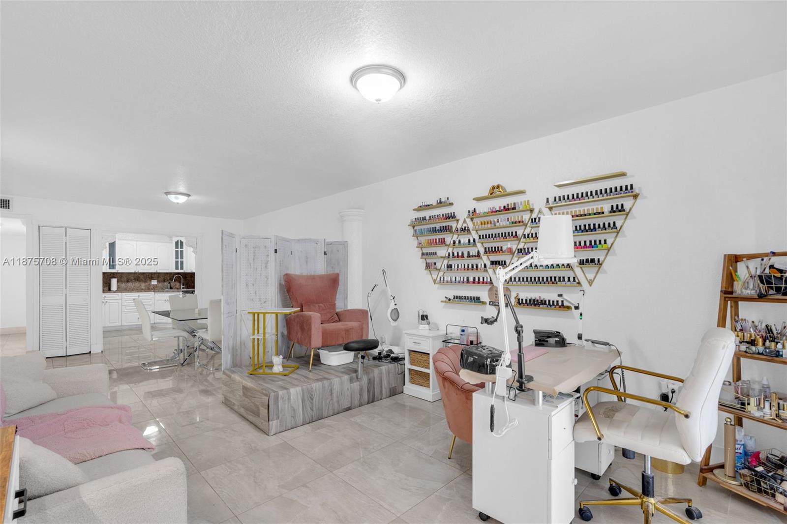 SILVER SPRING TOWER CONDO - Residential