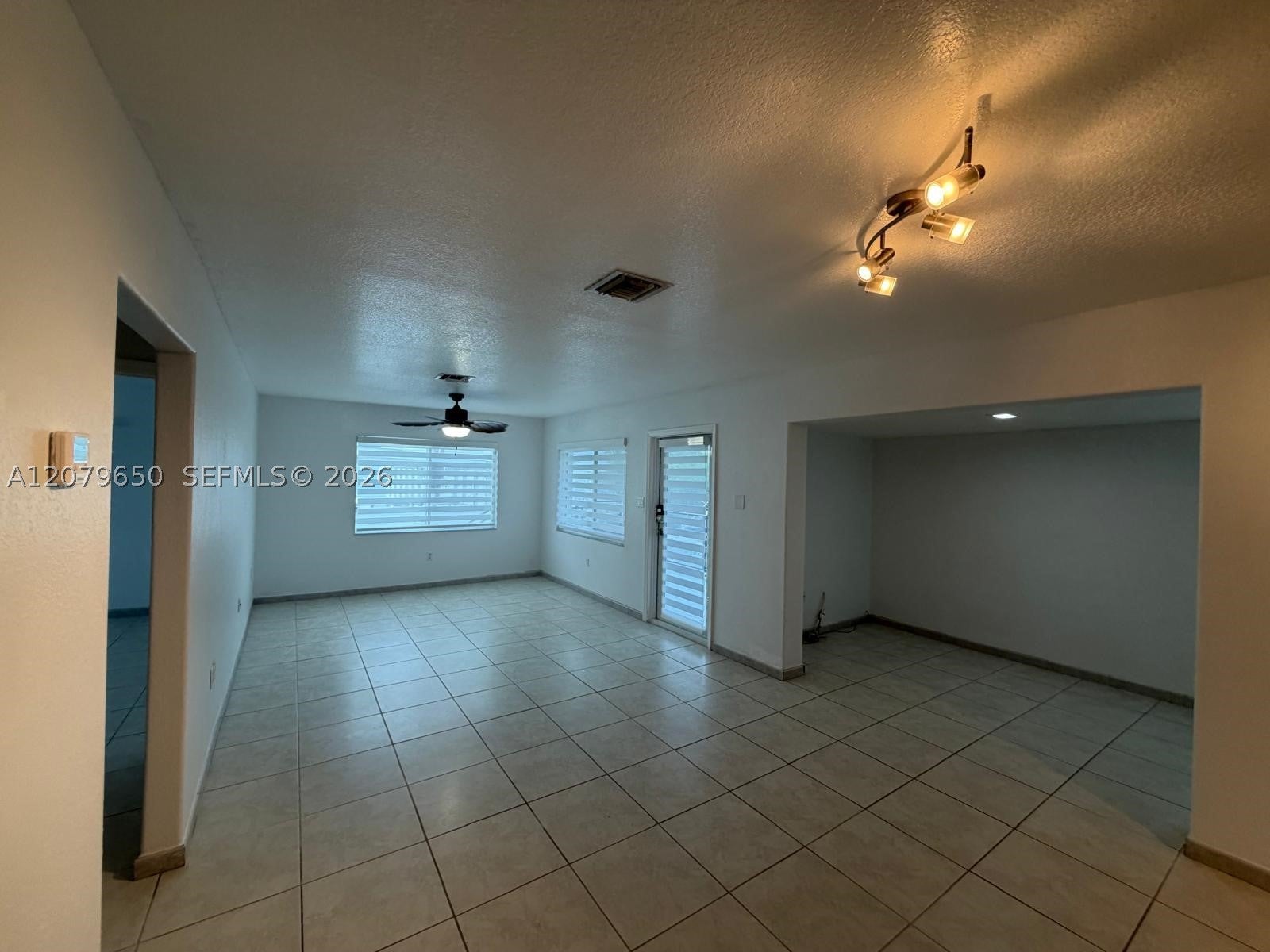 71 Coral Dr