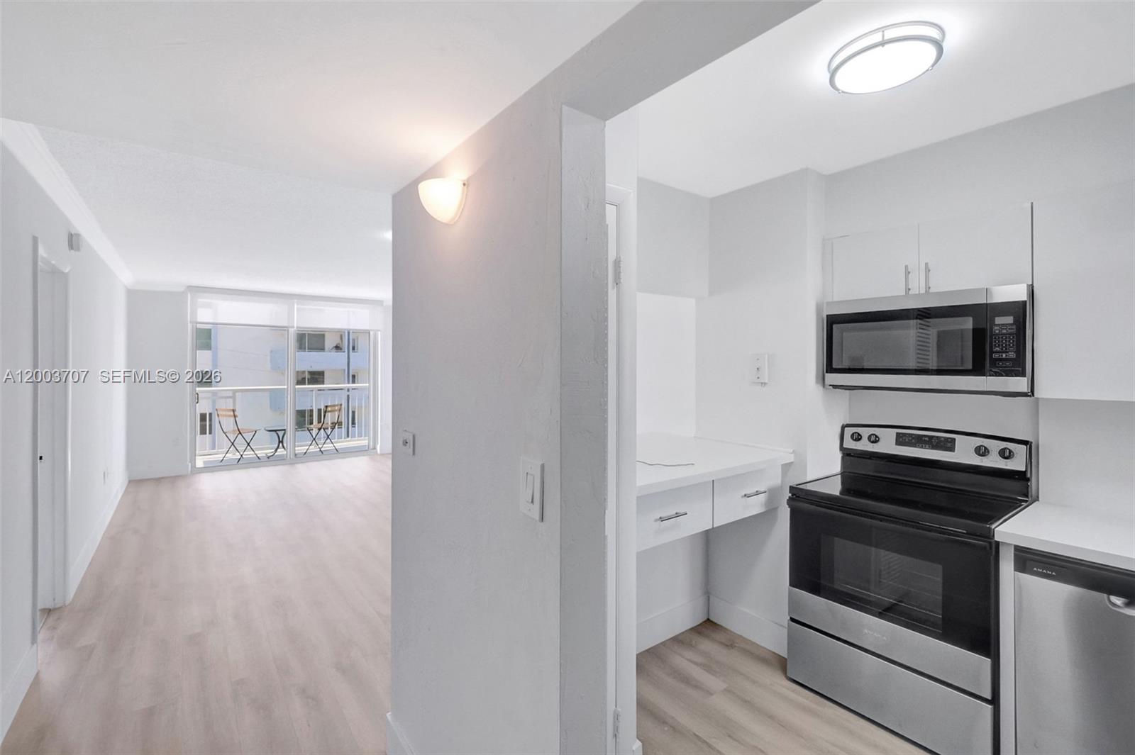 BAYVIEW CONDO - Residential