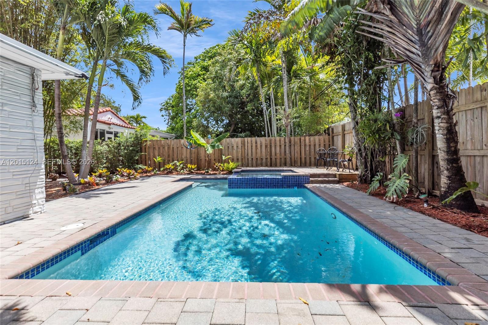 BELLE MEADE OF MIA SEC 1 - Residential
