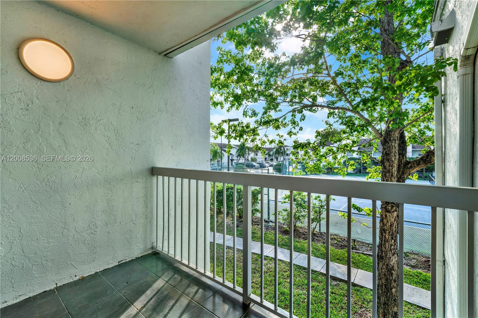 THE GREENS AT DORAL CONDO - Residential