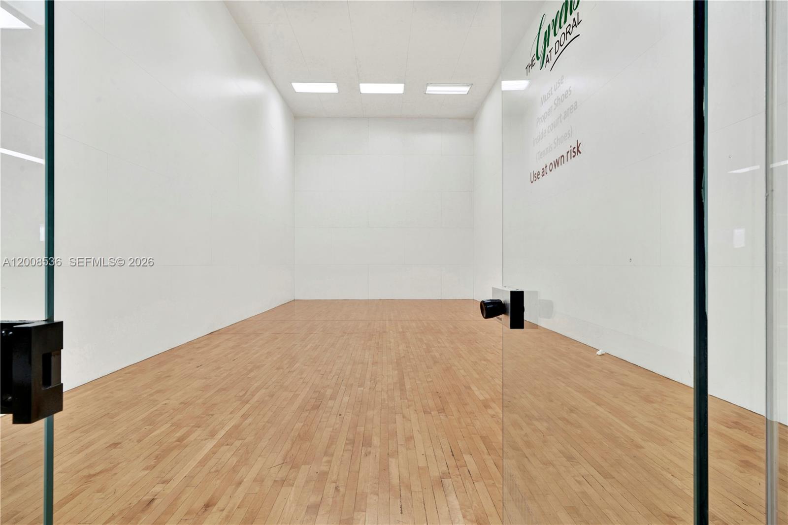 THE GREENS AT DORAL CONDO - Residential