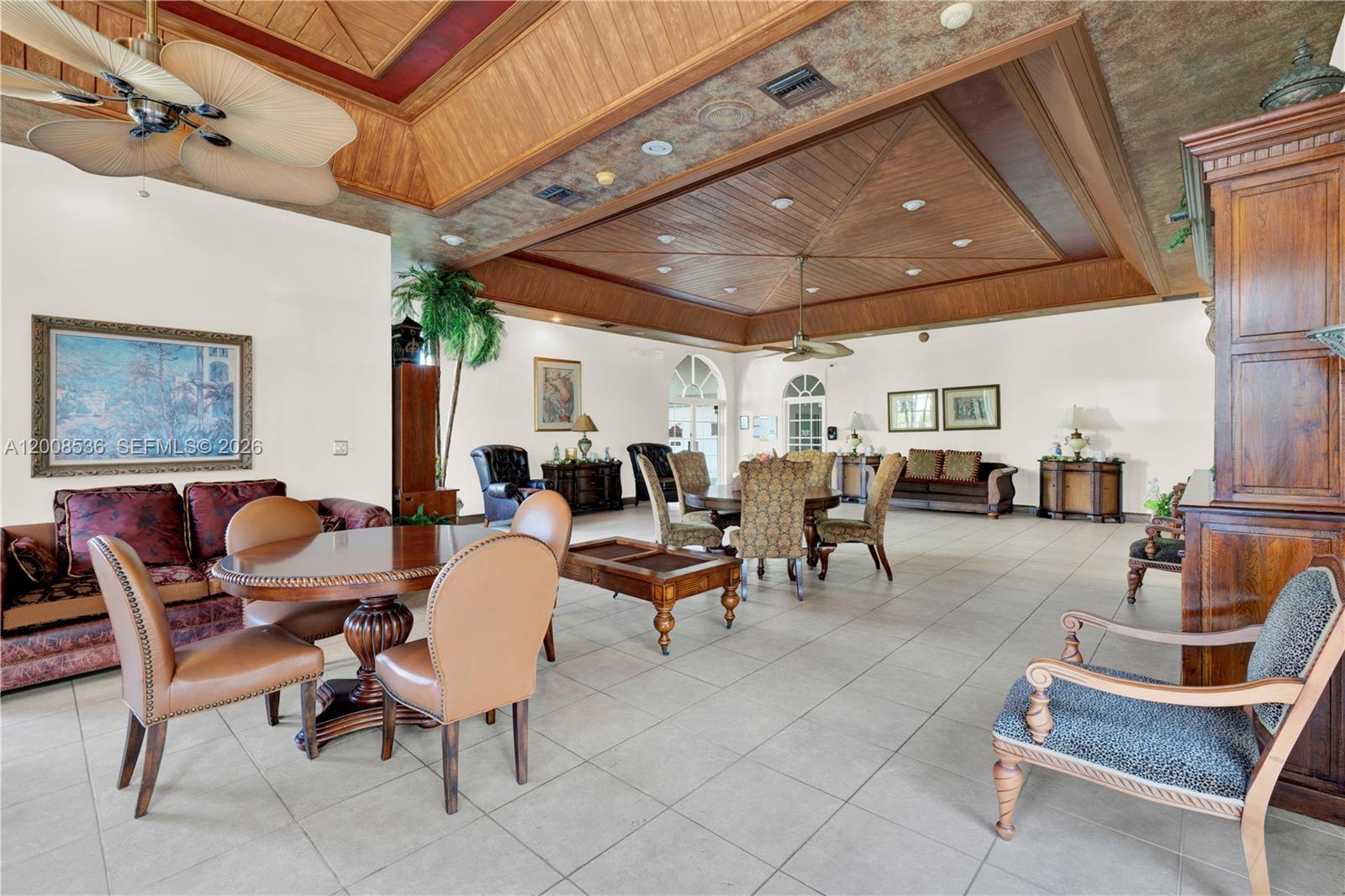 THE GREENS AT DORAL CONDO - Residential