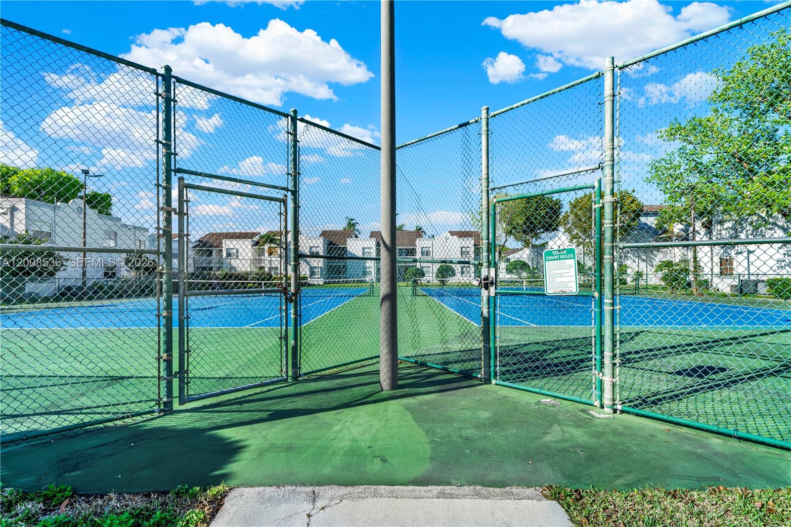 THE GREENS AT DORAL CONDO - Residential