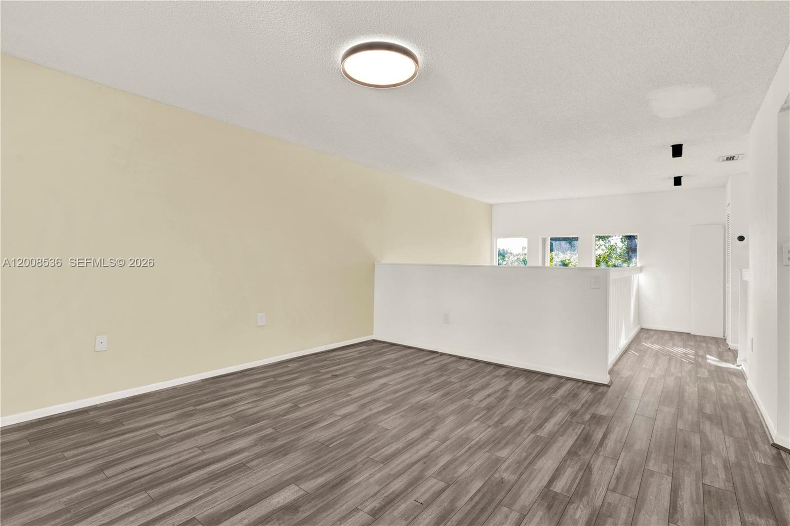 THE GREENS AT DORAL CONDO - Residential