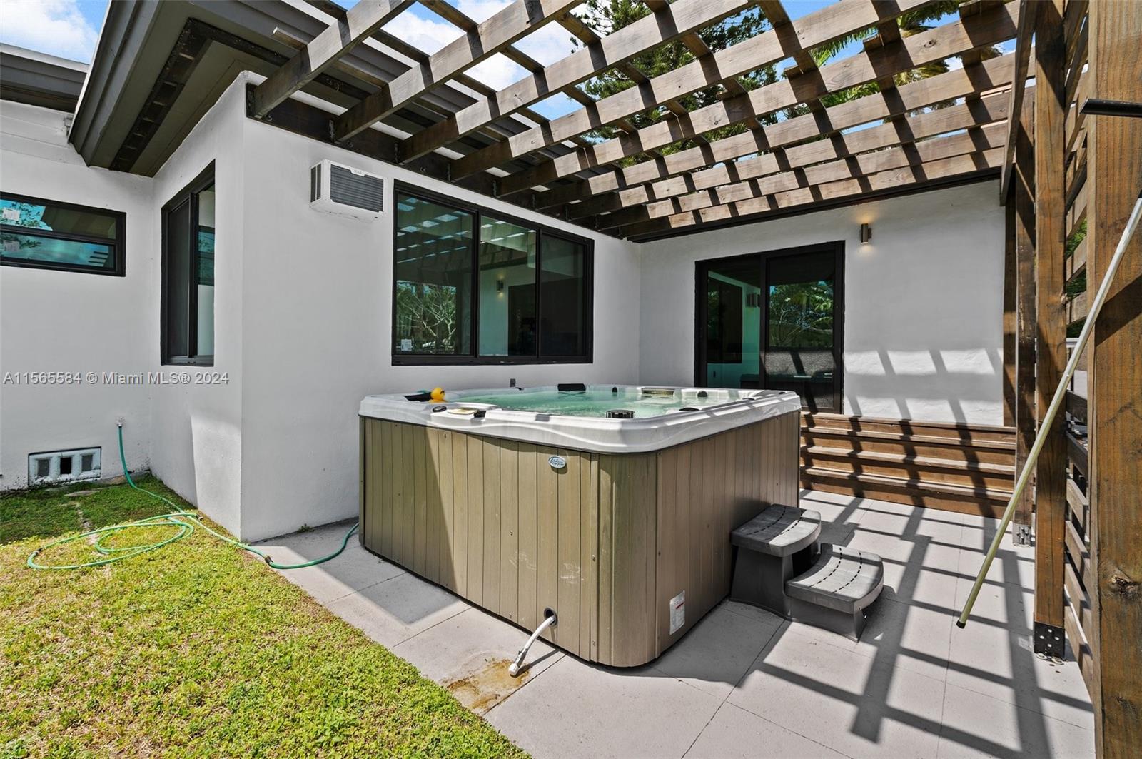 OAK RIDGE PARK AMEN PLAT - Residential