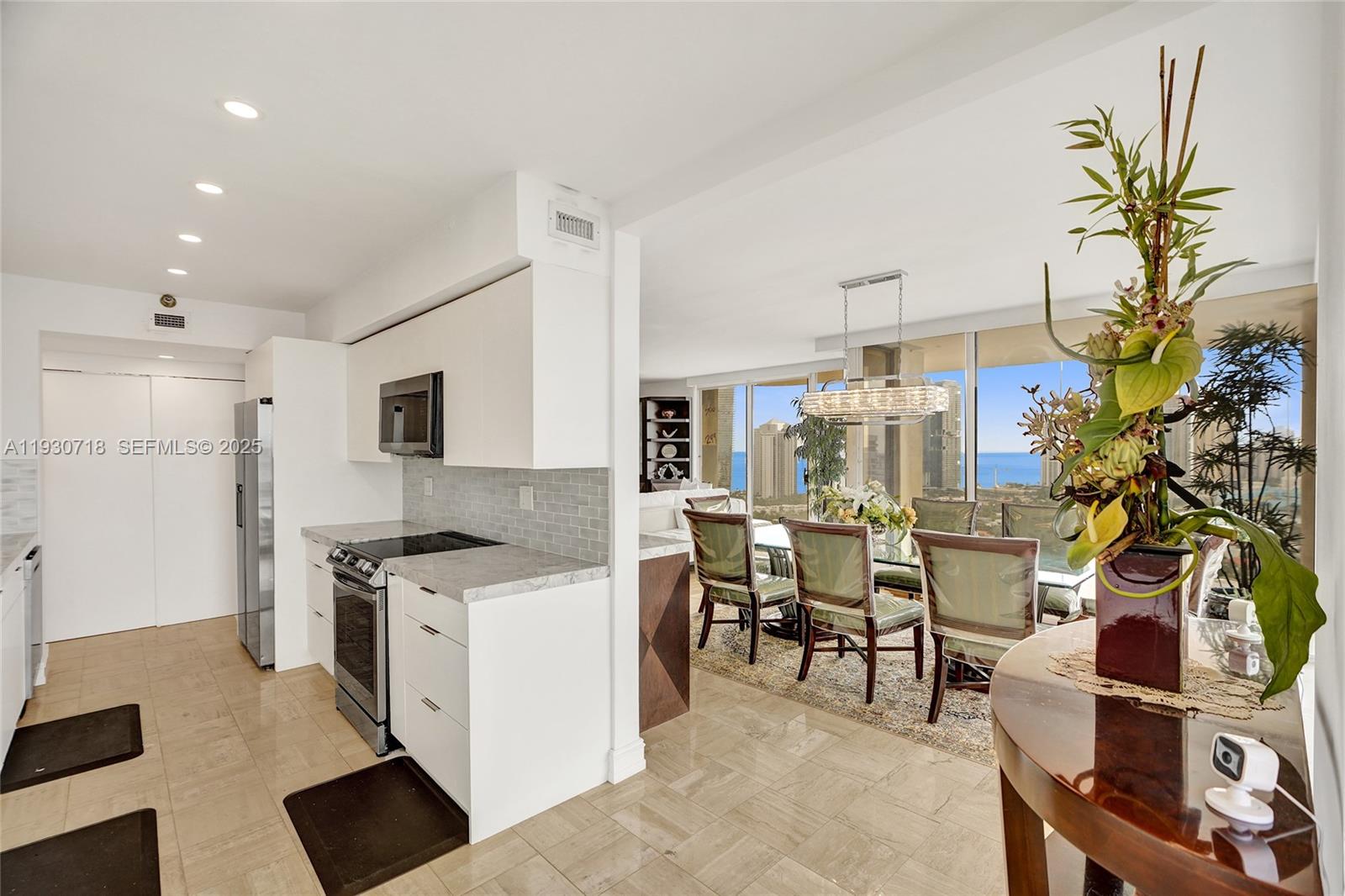 TURNBERRY TOWERS CONDO - Residential