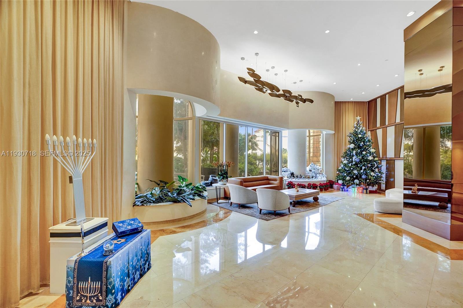 TURNBERRY TOWERS CONDO - Residential