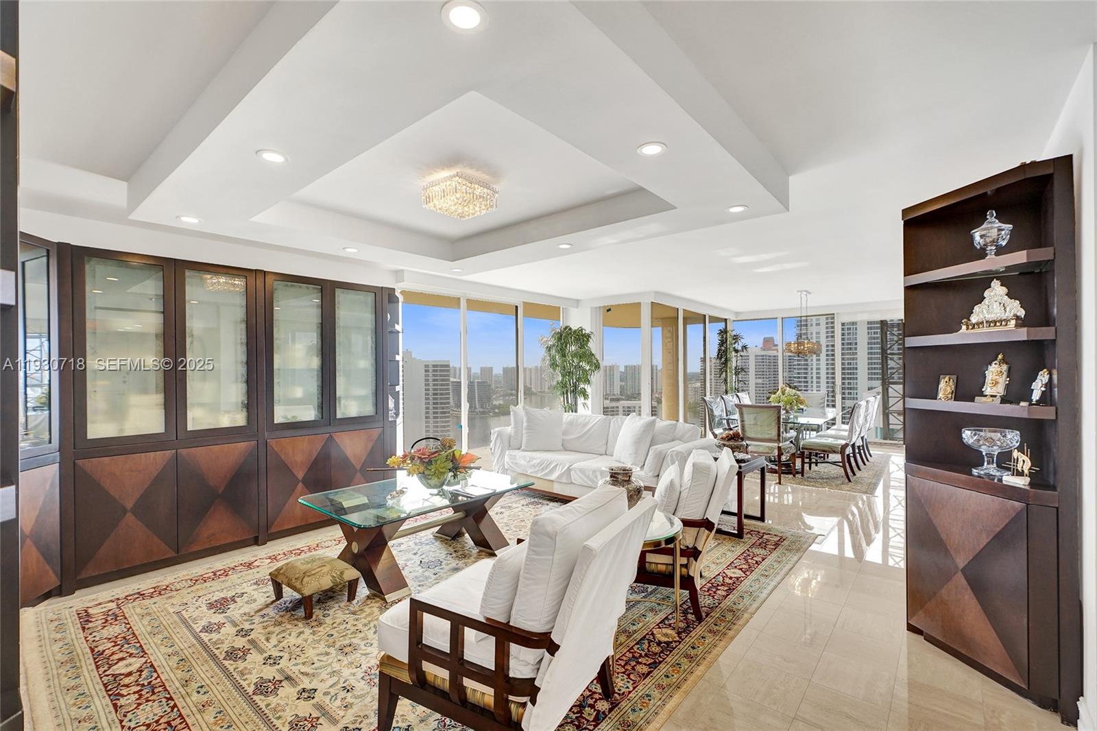 TURNBERRY TOWERS CONDO - Residential