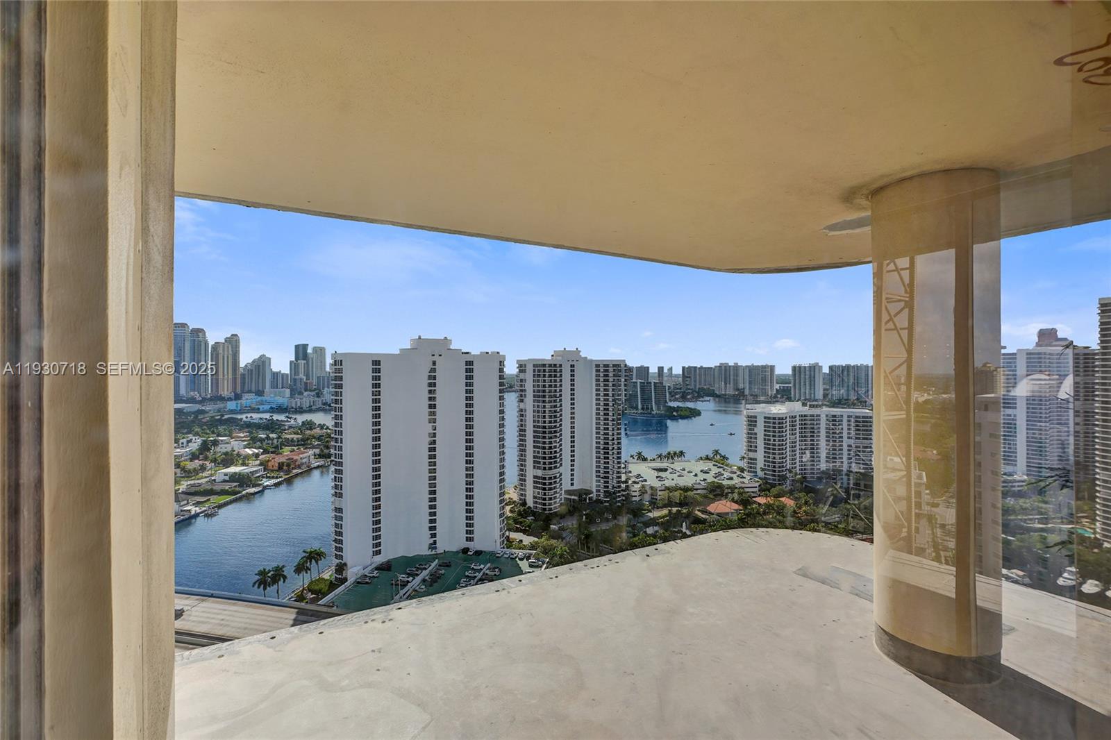 TURNBERRY TOWERS CONDO - Residential
