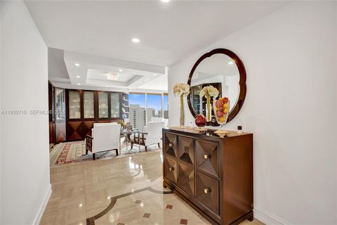 19355 Turnberry Way 26E Aventura FL 33180