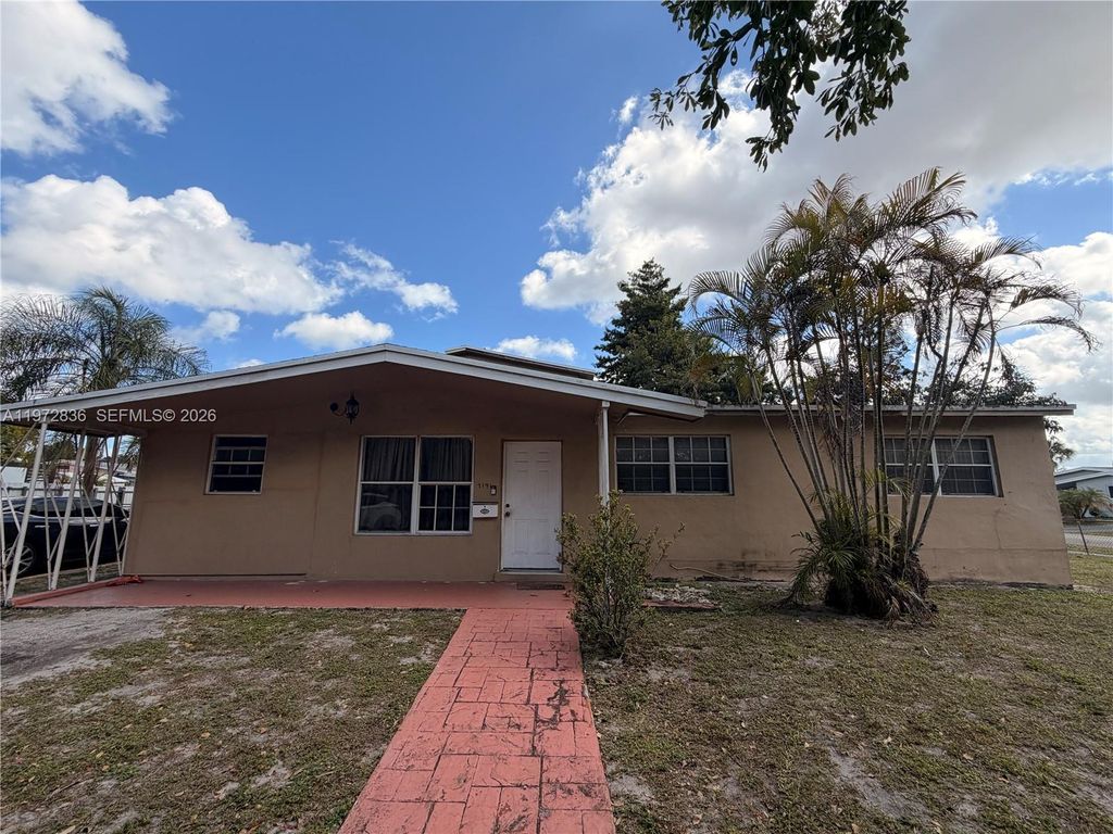 Photo of 7191 Park St, Hollywood, FL 33024 (MLS # A11972836)